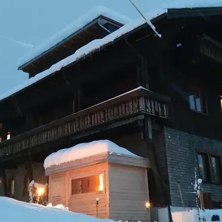 Apartment Am Berg *