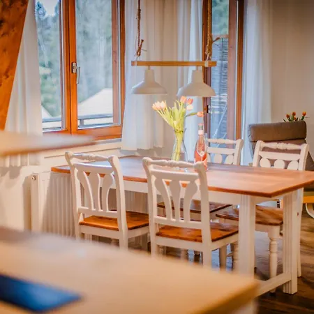 Am Berg Apartment *