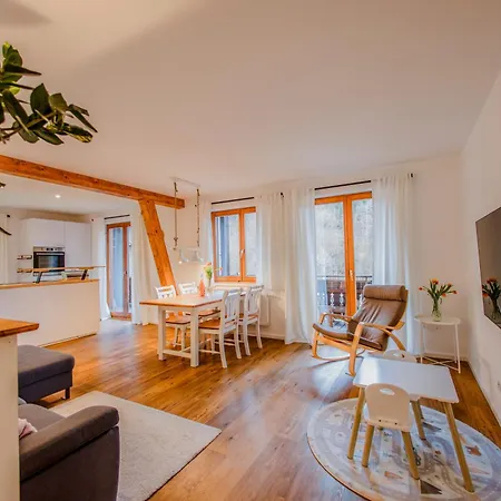 Am Berg Apartment